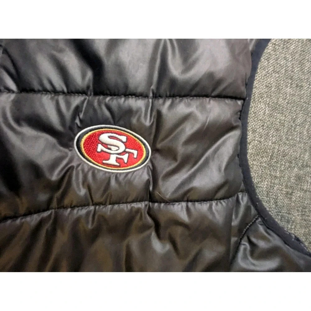 San Francisco 49ers Football Puffer Down Vest Size XL Adults NFL Cutter&Buck